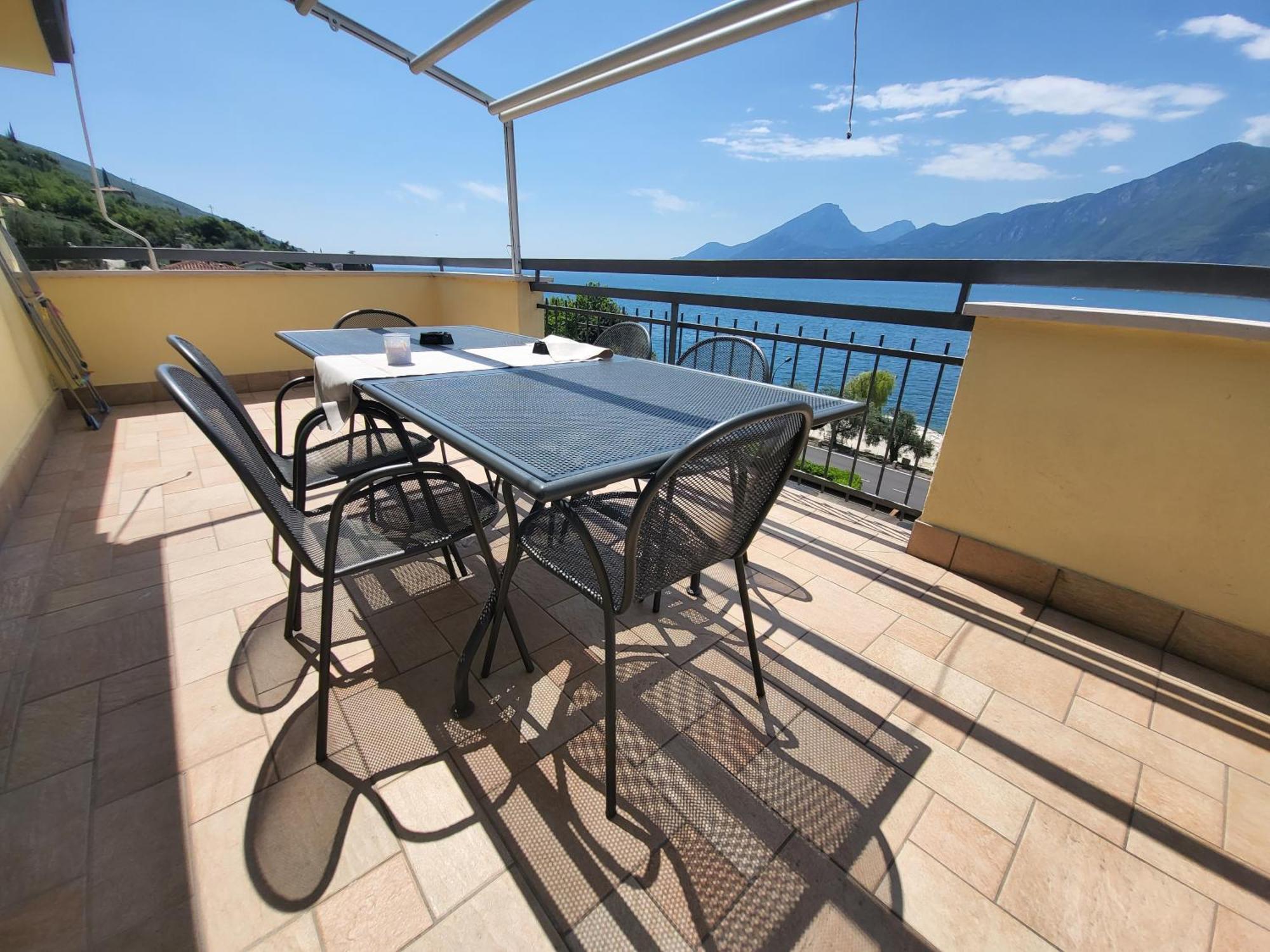 Penthouse Casa Alkea Masse Lake View Brenzone sul Garda Εξωτερικό φωτογραφία