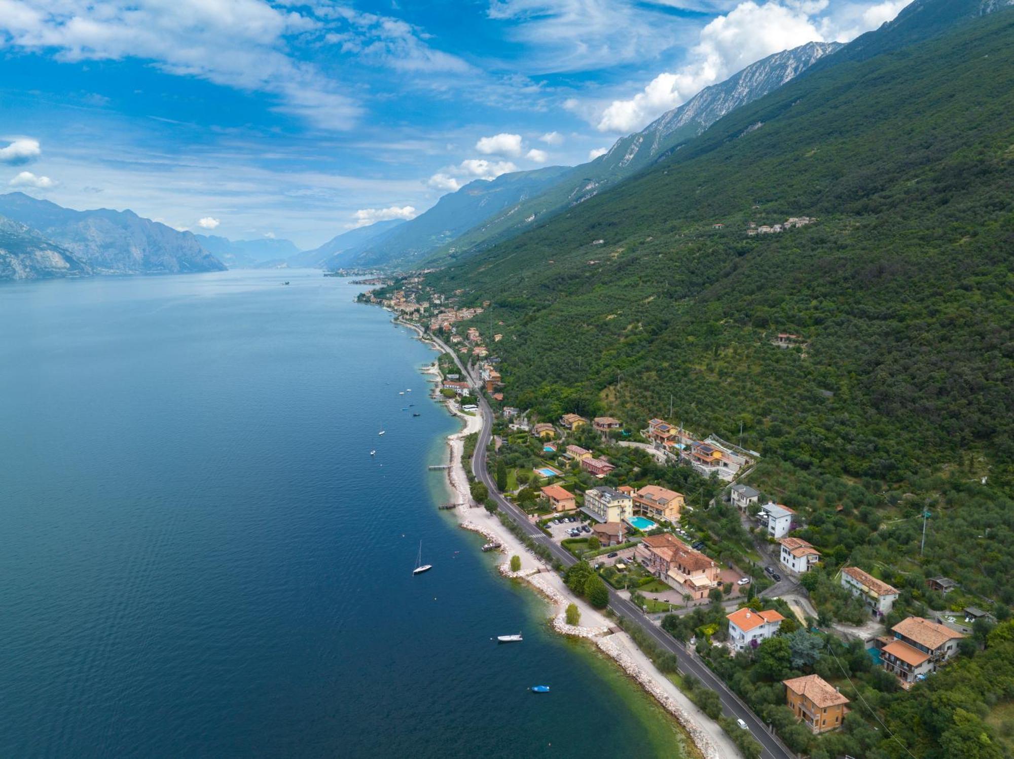 Penthouse Casa Alkea Masse Lake View Brenzone sul Garda Εξωτερικό φωτογραφία